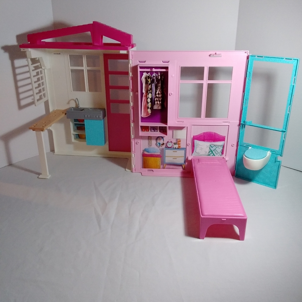 Barbie Portable Set - Picture 5 of 16